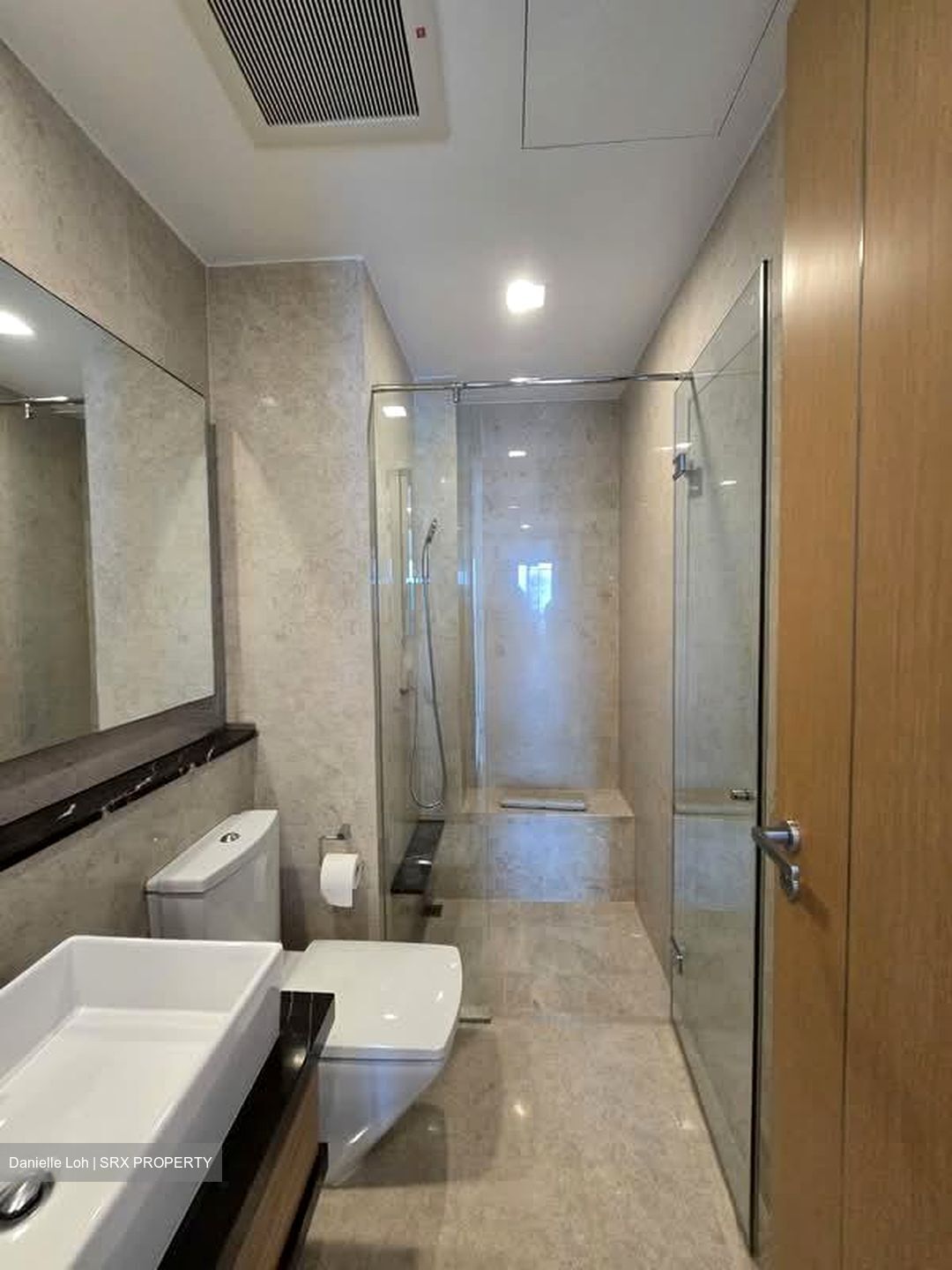 Marina Bay Residences (D1), Condominium #582353001